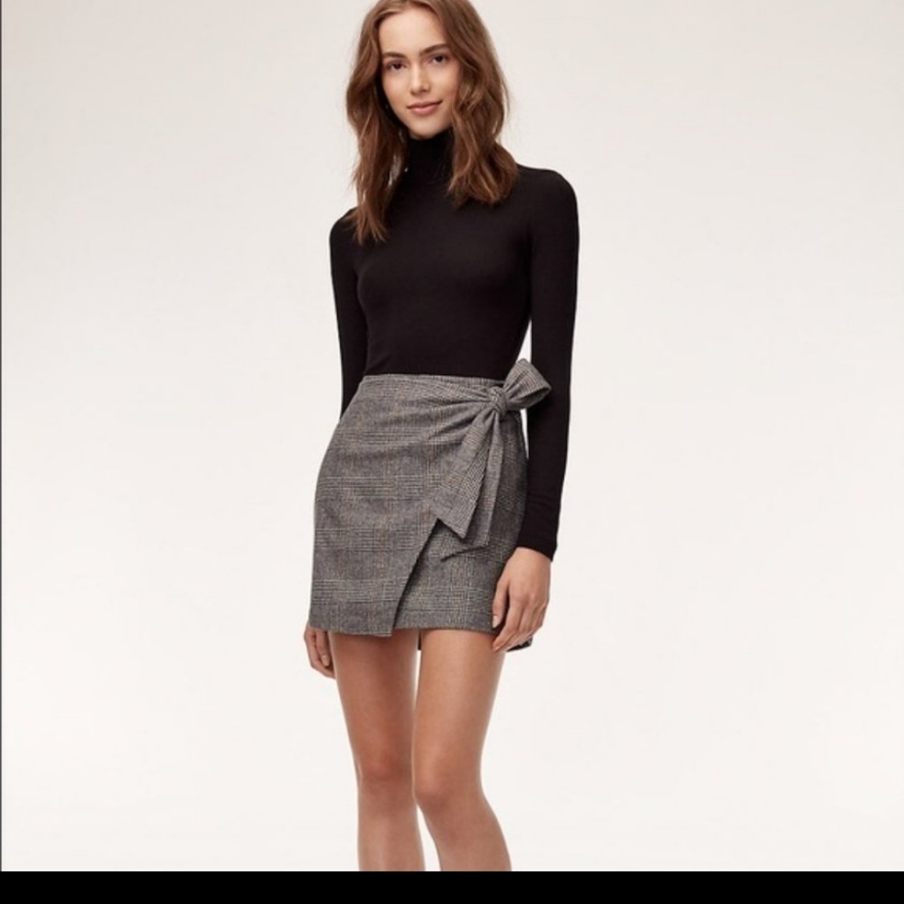 Aritzia Plaid skirt